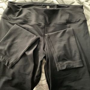 SOLD 90 Degree by Reflex Leggings NWOT